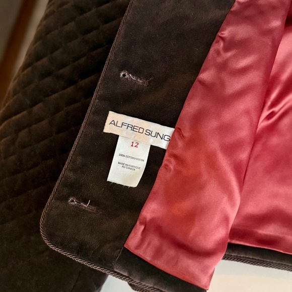 Vintage ALFRED SUNG Brown Velvet Quilted Cropped Blazer Jacket Coat - Picture 4 of 7